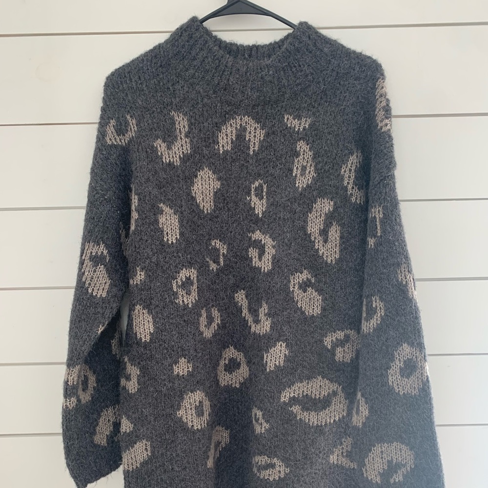 oversized sweater
